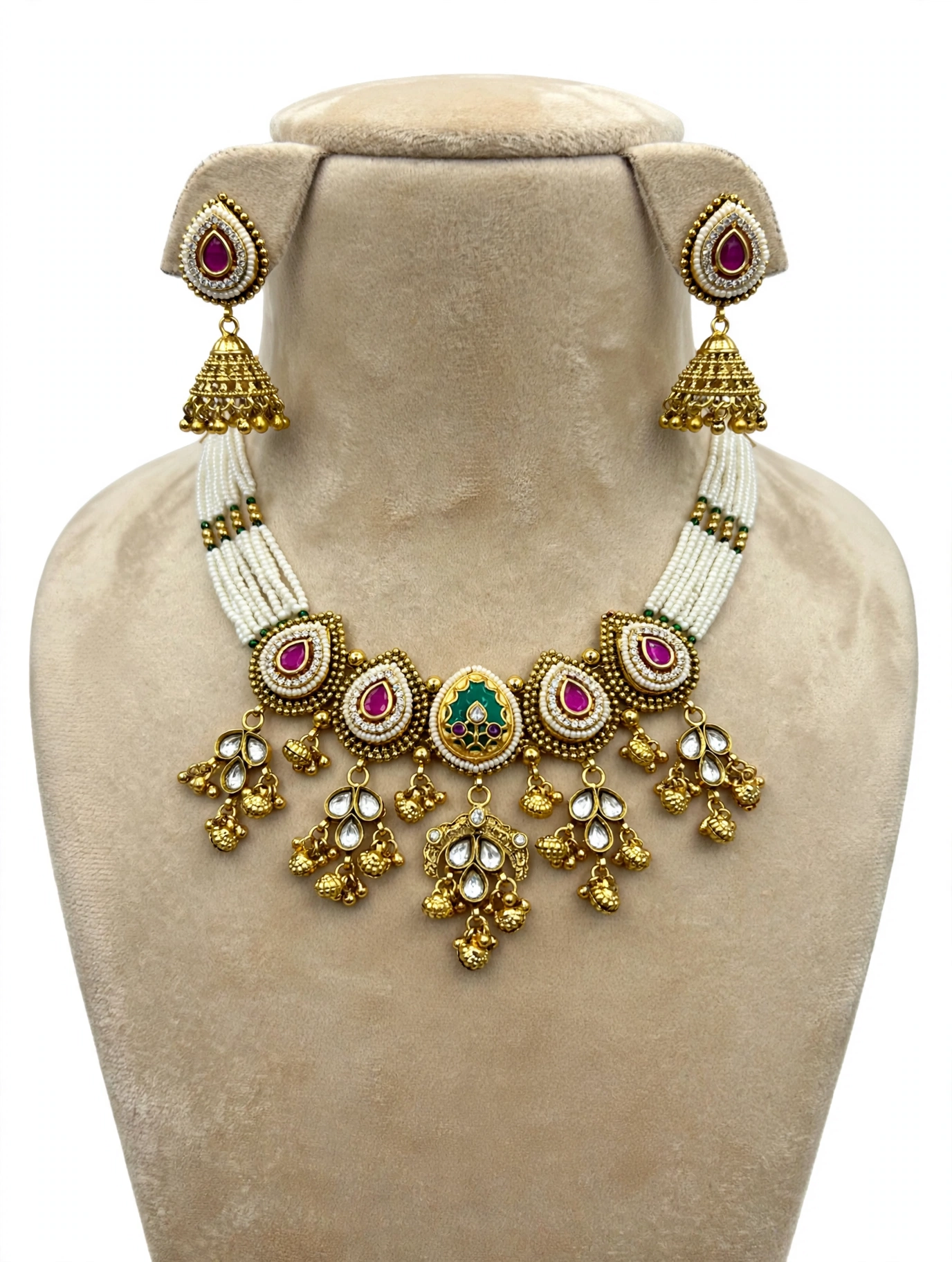 Gulabi Noor Rajwadi Pearl Choker Set